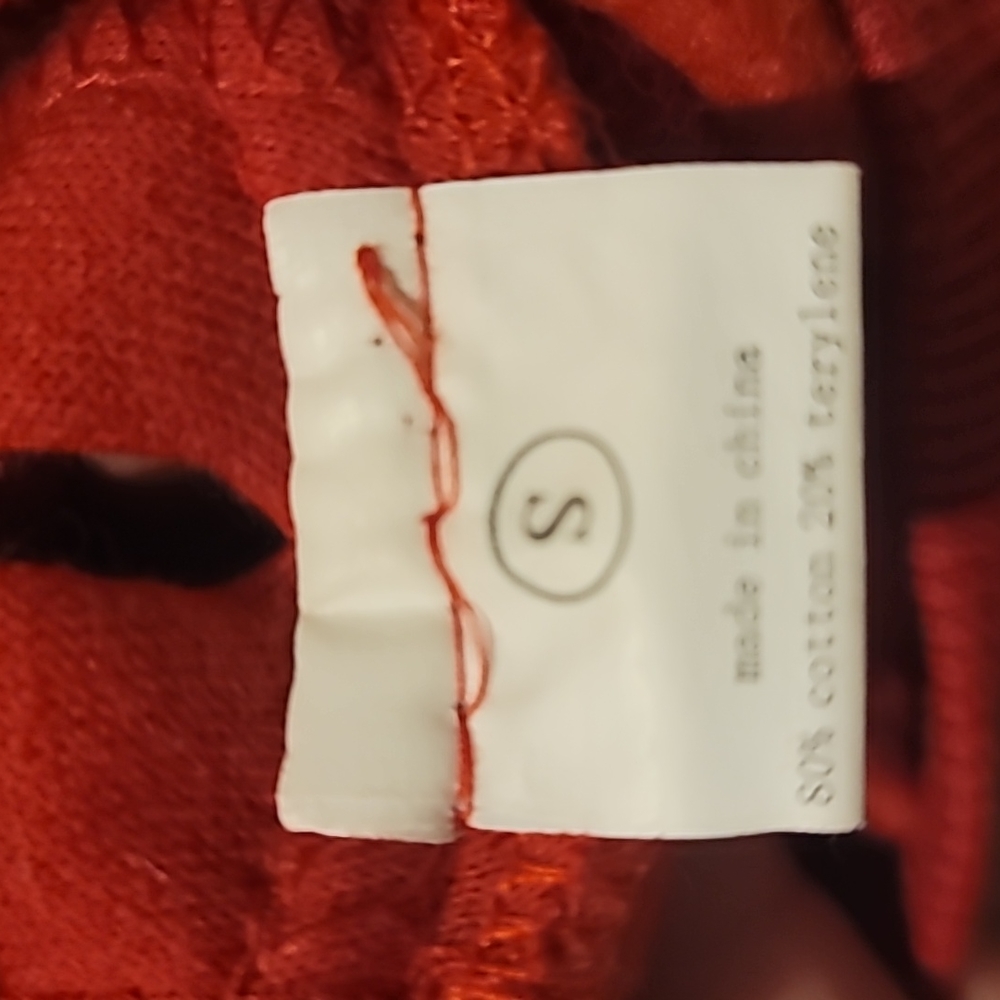 Cute Doggy Sweatshirt Size Small Red and White NWOT 😍 - Picture 4 of 7